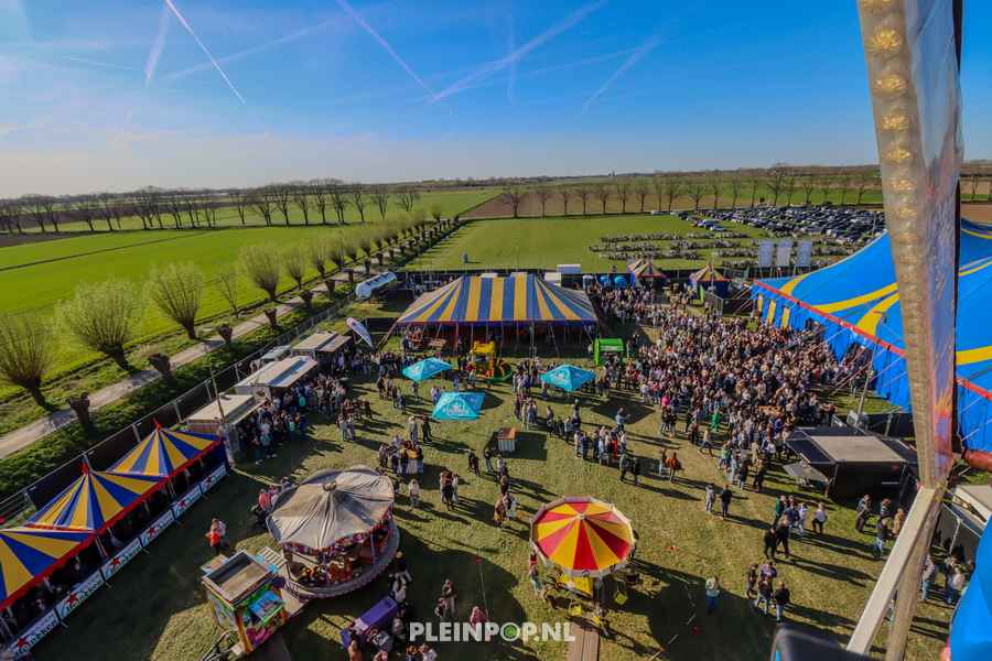 Sfeer Pleinpop Zondag (83)